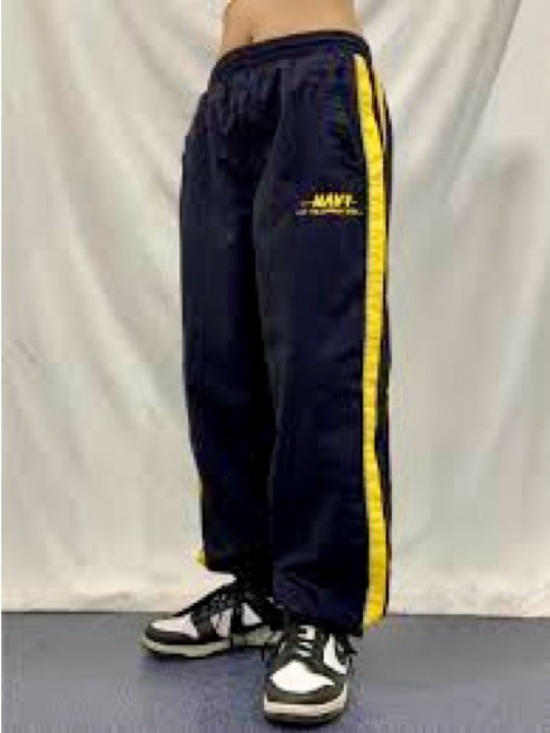 US Navy Other - Vintage US. NAVY PHYSICAL TRAINING UNIFORM PANTS track suit lined military M